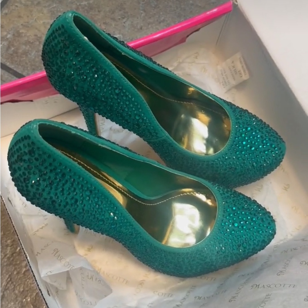 Mascotte Green Crystal Heels US 8.5
